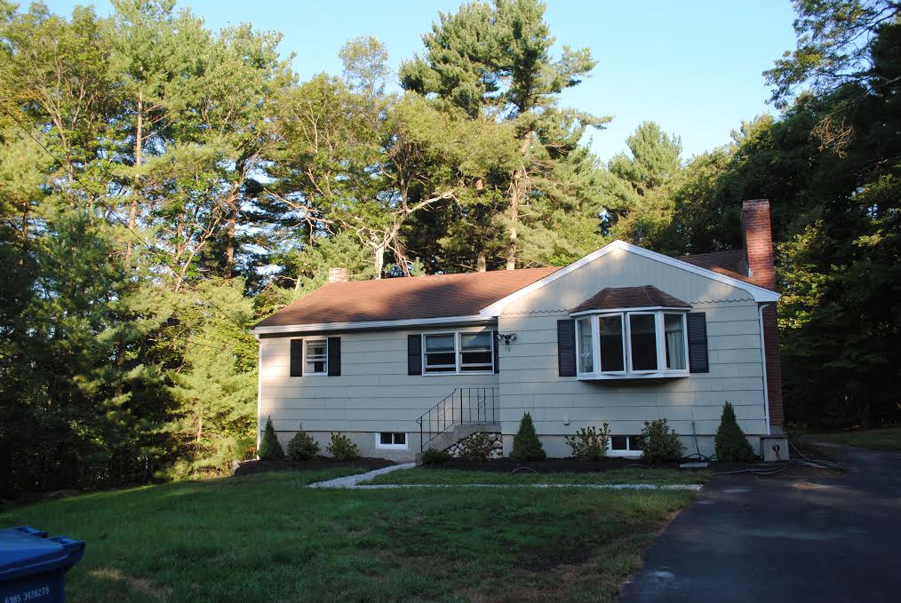 Burlington, MA Home Receives Mitsubishi Electric Heat Pump