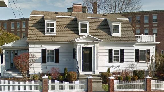 f6992bab-edf9-4586-9e7e-d8c1b9f2f93f-image_uploads-Frishman-House-1